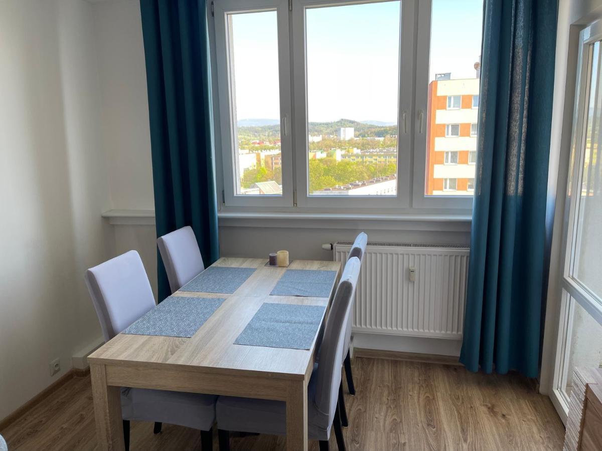 Apartament Z Widokiem イェレニャ・グーラ エクステリア 写真