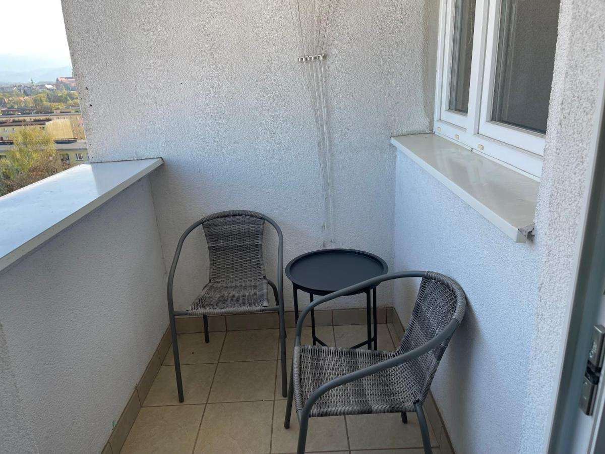 Apartament Z Widokiem イェレニャ・グーラ エクステリア 写真